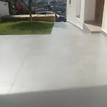 Апартаменты Ksamil Holiday *
