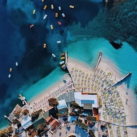 Διαμέρισμα Ksamil Holiday