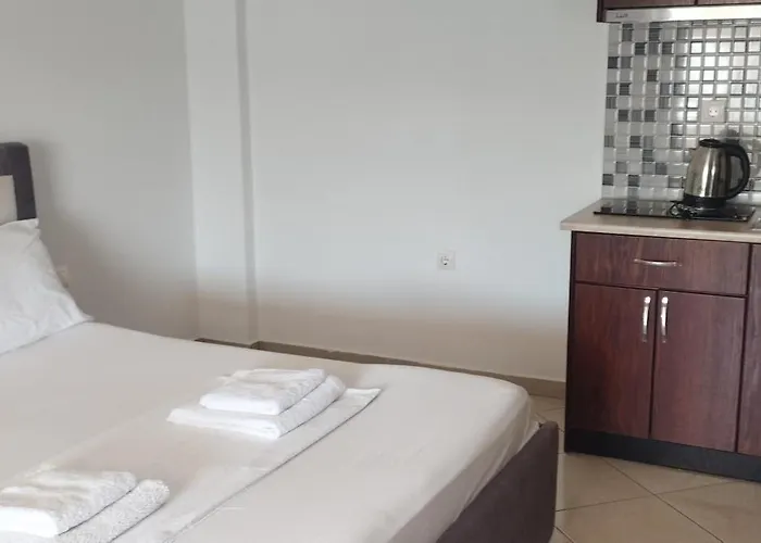 Ksamil Holiday 公寓