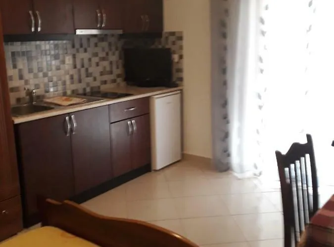 Ksamil Holiday * 卡萨米尔